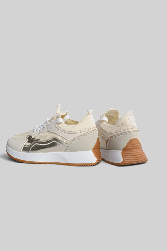 Sneaker Mesh Υφή Μεταλλιζέ Λεπτομέρειες