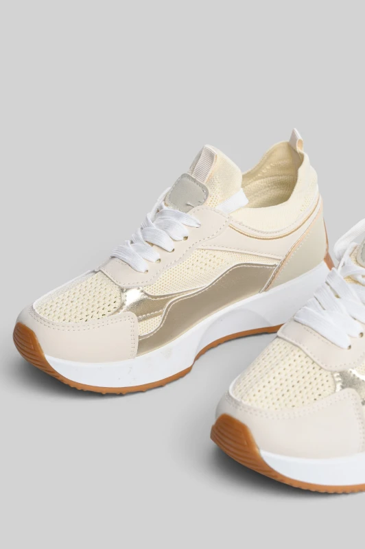 Sneaker Mesh Υφή Μεταλλιζέ Λεπτομέρειες