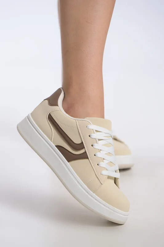 Casual Two-Tone Leatherette Sneakers 