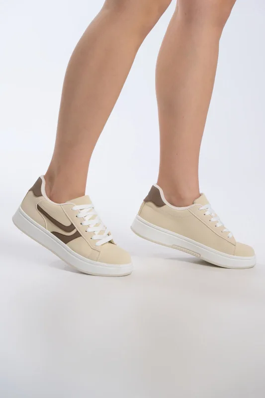 Casual Two-Tone Leatherette Sneakers 