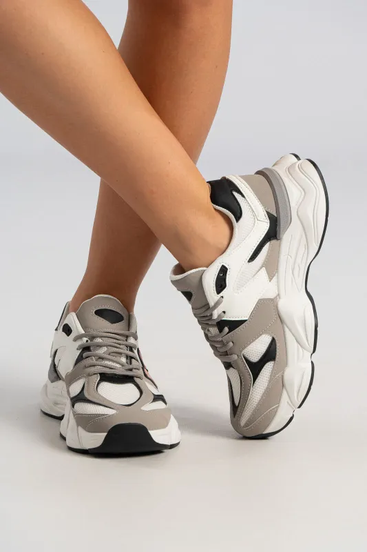 Sneakers Δίπατα Λογότυπο