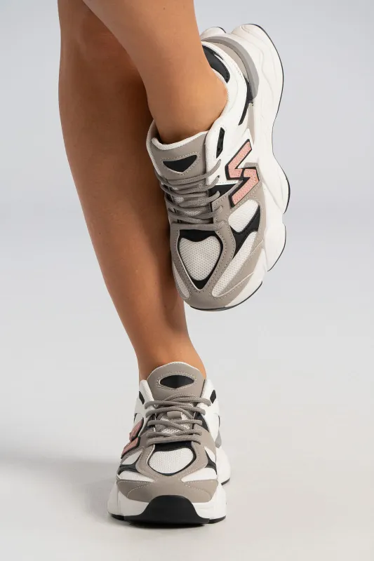 Sneakers Δίπατα Λογότυπο