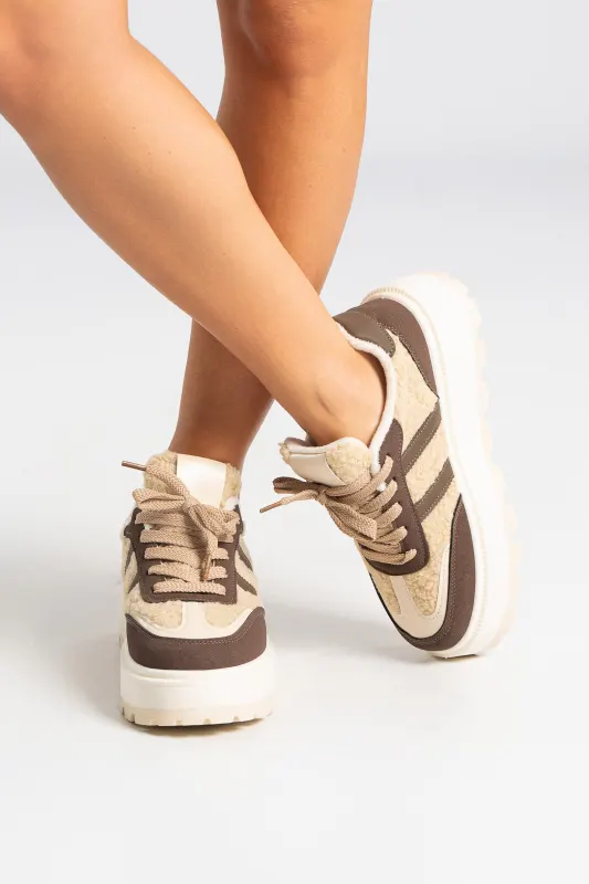 Sneakers Teddy Details 
