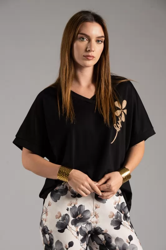 T-shirt Margaret Love