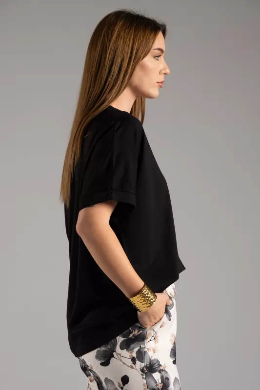 T-shirt Margaret Love