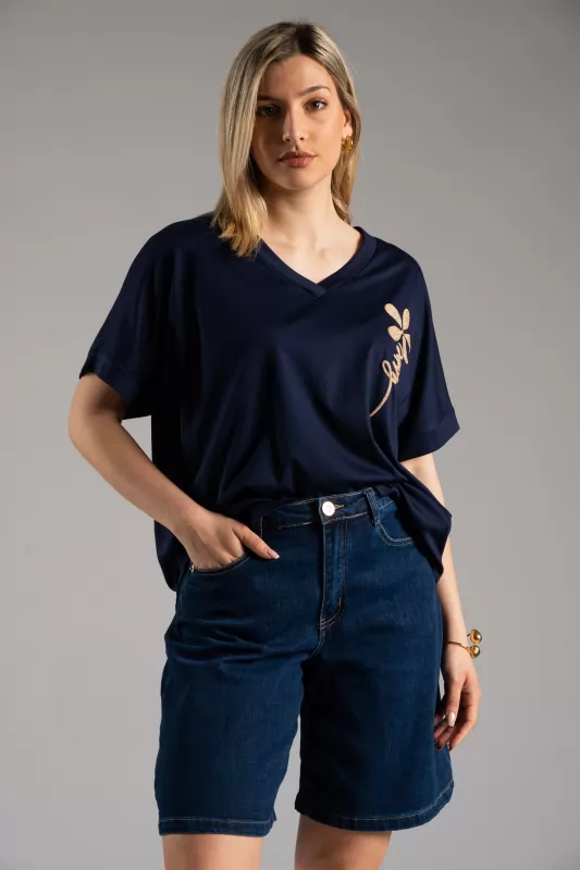 T-shirt Margaret Love