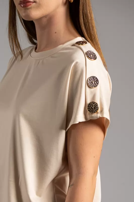 T-shirt Gold Buttons