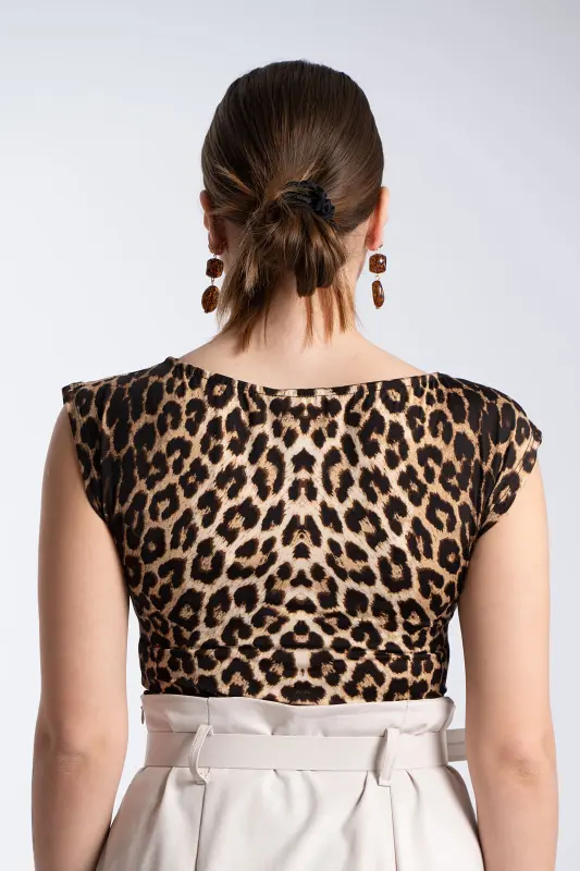 Top Μεσάτο Αμάνικο