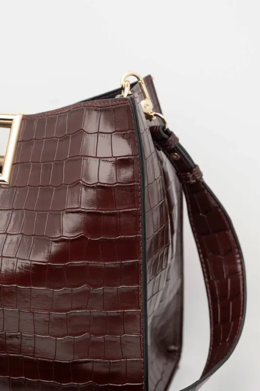 Bag Croco with Metal Detail