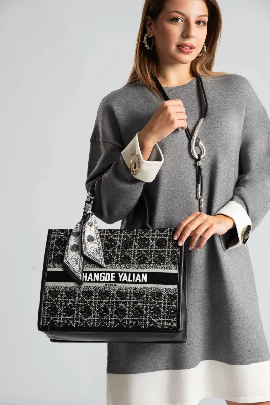 Τσάντα Handbag Γεωμετρικά Σχέδια Φουλάρι