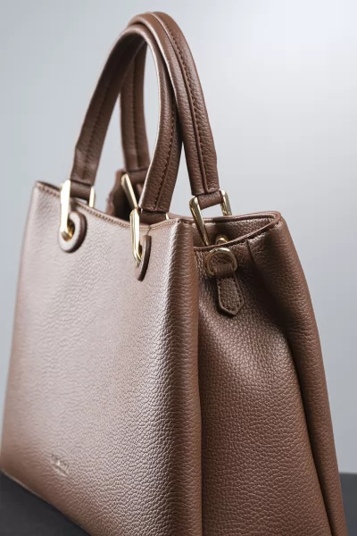 Τσάντα Medium Handbag Chocolate