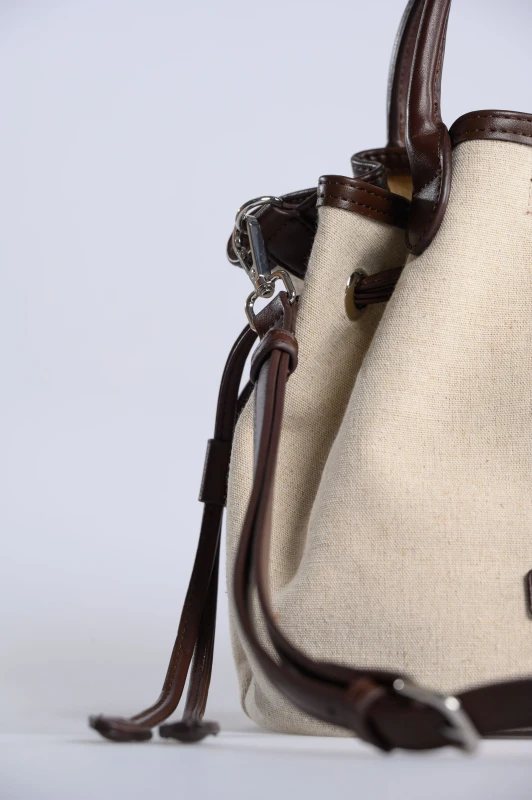 Scarlett Pouch Bag