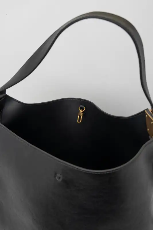 Bag Triple Shoulder 