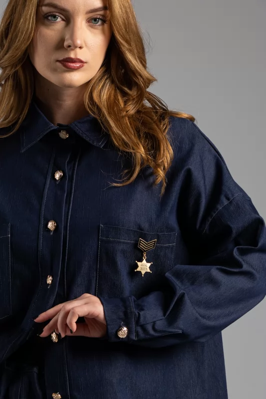 Jeans Shirt Pin