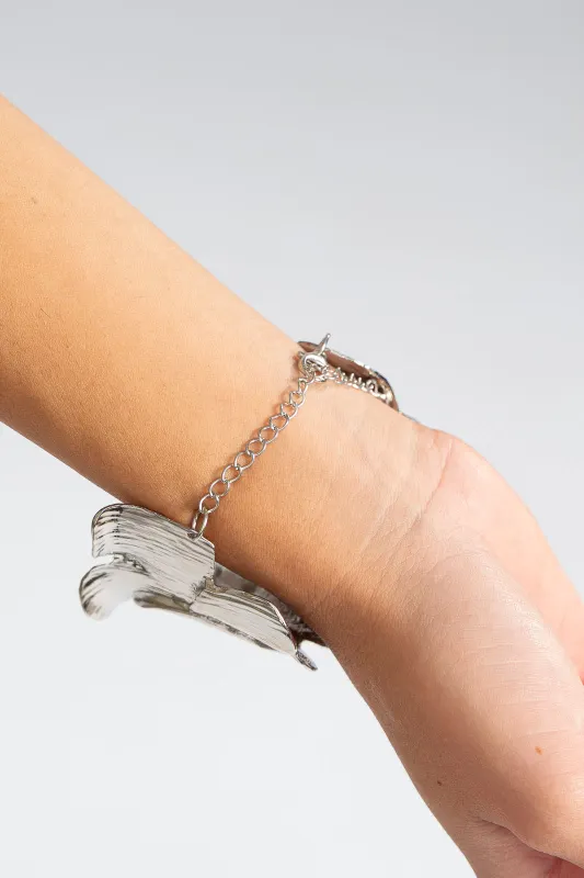 Bracelet Embossed Design Petals