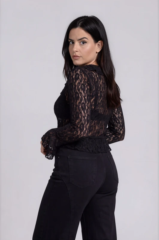 Cardigan Lace with Ruffles