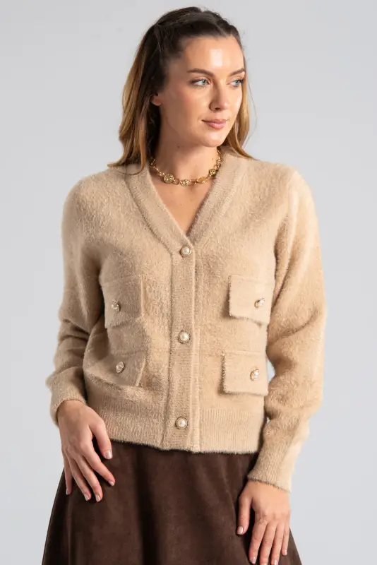 Ζακέτα Fluffy Λεπτομέρεια Πέρλα