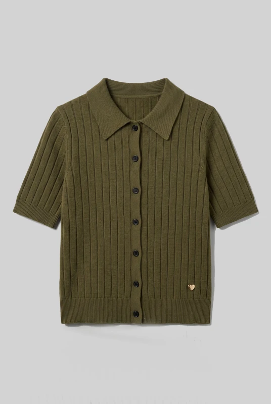 Cardigan Short-Sleeved with a Polo Collar