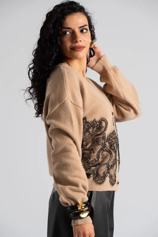 Cardigan Thread Detail Lace